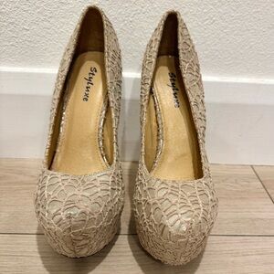 Styluxe Women's Beige Lace Platform Heels
